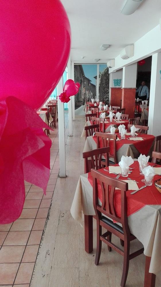 Hotel Galles リミニ エクステリア 写真