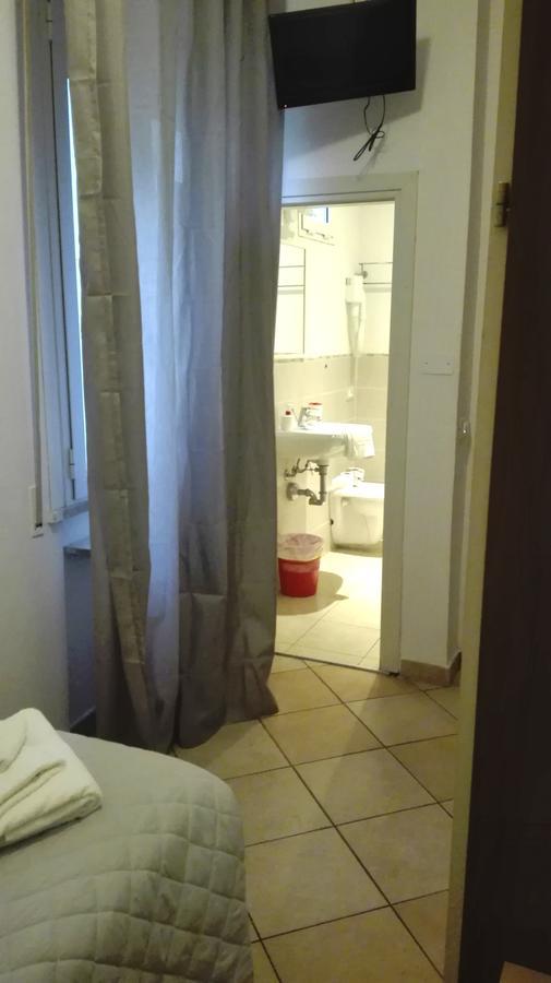 Hotel Galles リミニ エクステリア 写真