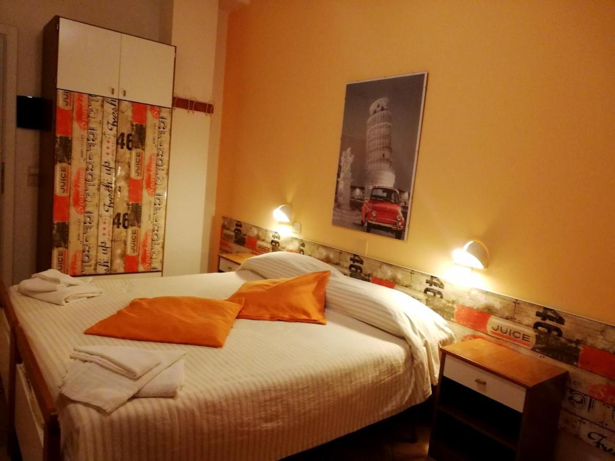 Hotel Galles リミニ エクステリア 写真